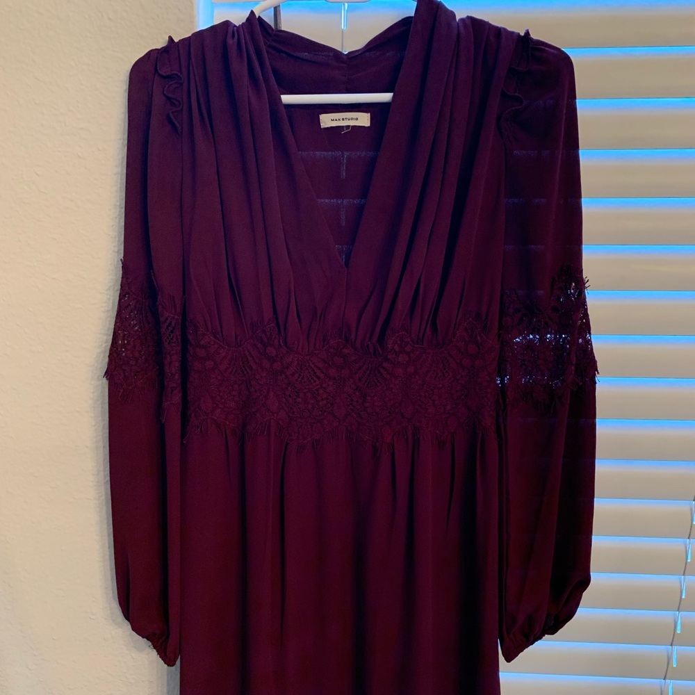 Max studio peasant sleeve dress